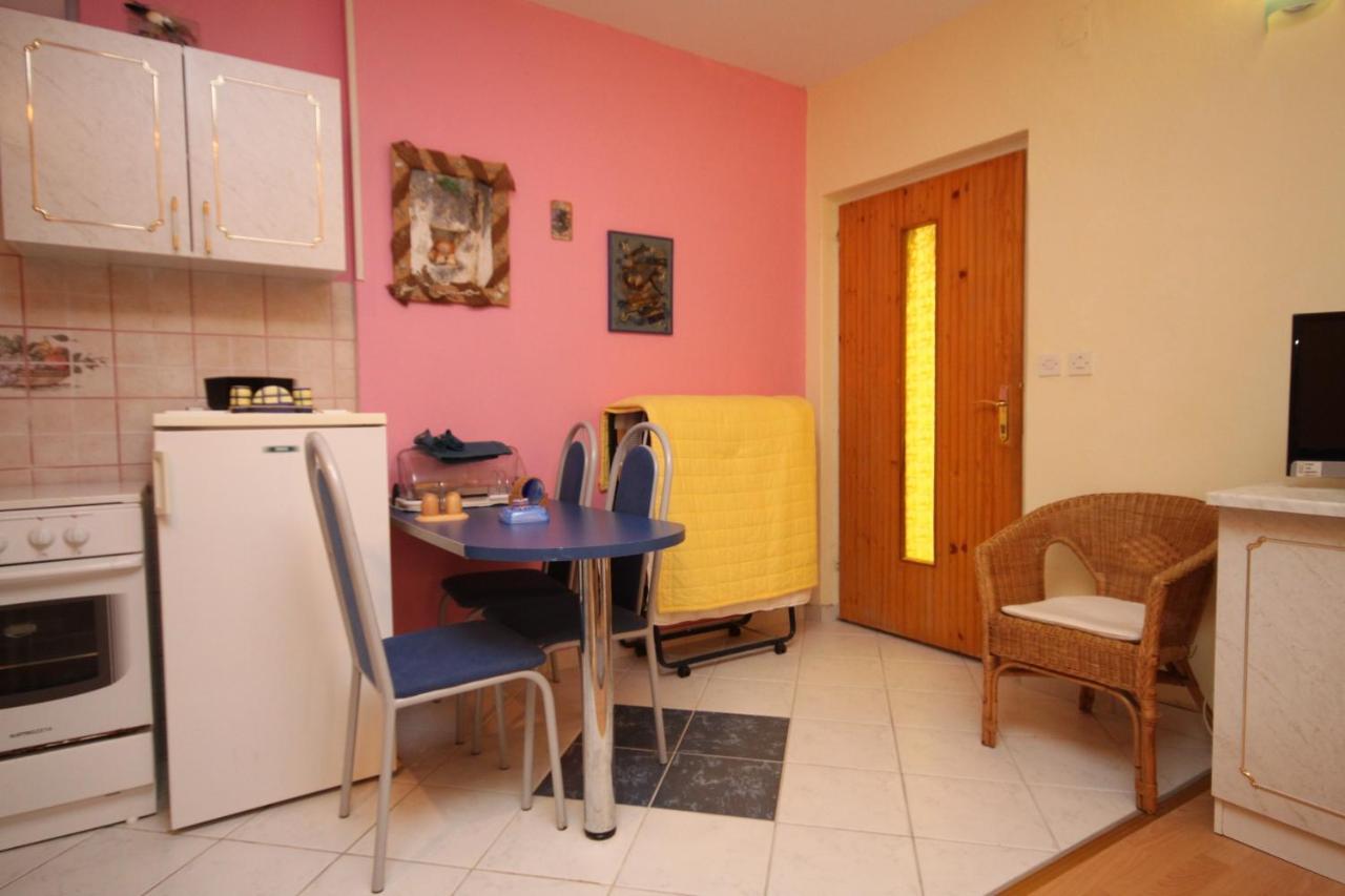 Apartments By The Sea Podgora, Makarska - 6713 מראה חיצוני תמונה