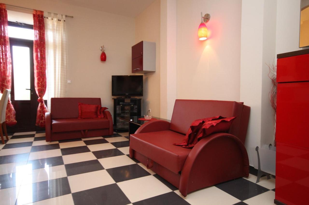 Apartments By The Sea Podgora, Makarska - 6713 מראה חיצוני תמונה
